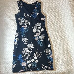 Sleeveless Floral Sheath Dress in Black, Navy and Blue